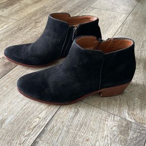 Sam Edelman Black Suede ankle Boots Booties Size 8